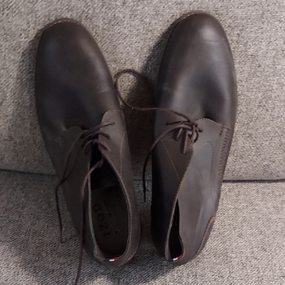 Izod Dark Brown Chukka Boots
